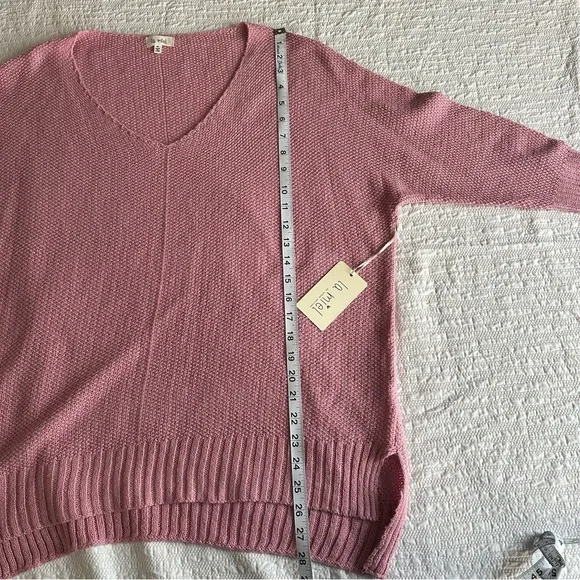 Pink Sweater‎ - Lightweight - Picture 7 of 11